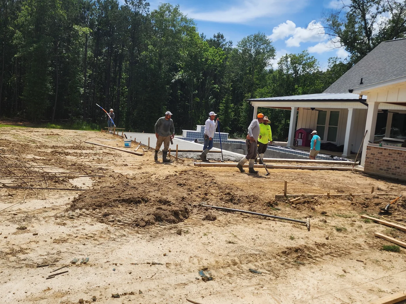 Concrete foundation contractor in Pearl, MS